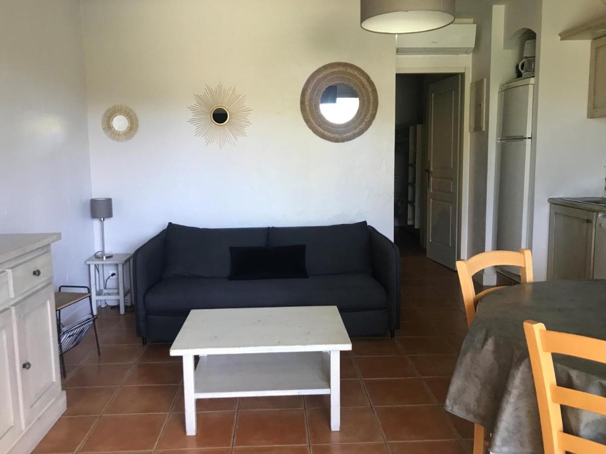 Les Terrasses Du Liouquet T2, Piscine , Parking , Mer A 150 M La Ciotat Exteriér fotografie