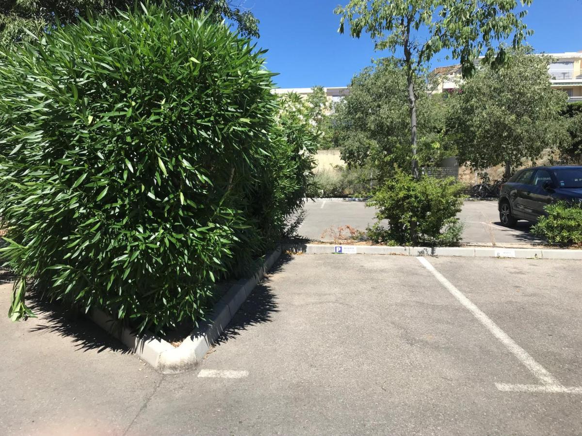 Les Terrasses Du Liouquet T2, Piscine , Parking , Mer A 150 M La Ciotat Exteriér fotografie